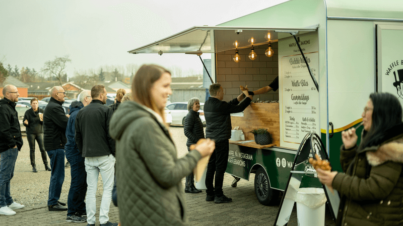 Lej En Vaffelvogn Til Dit Event L Gl d Personale G ster Med Vafler Og Is Lej En Vaffelvogn Til Dit Event L Gl d Personale G ster Med Vafler Og Is