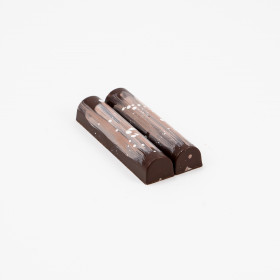 2 Chokoladestænger med nougatganache og knas