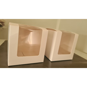 Standard gave/leveringsæske små chokolader cookies grankogle