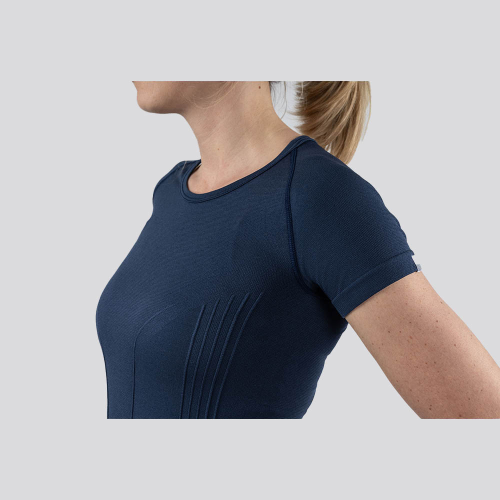 Essentials Tech Shirt Women