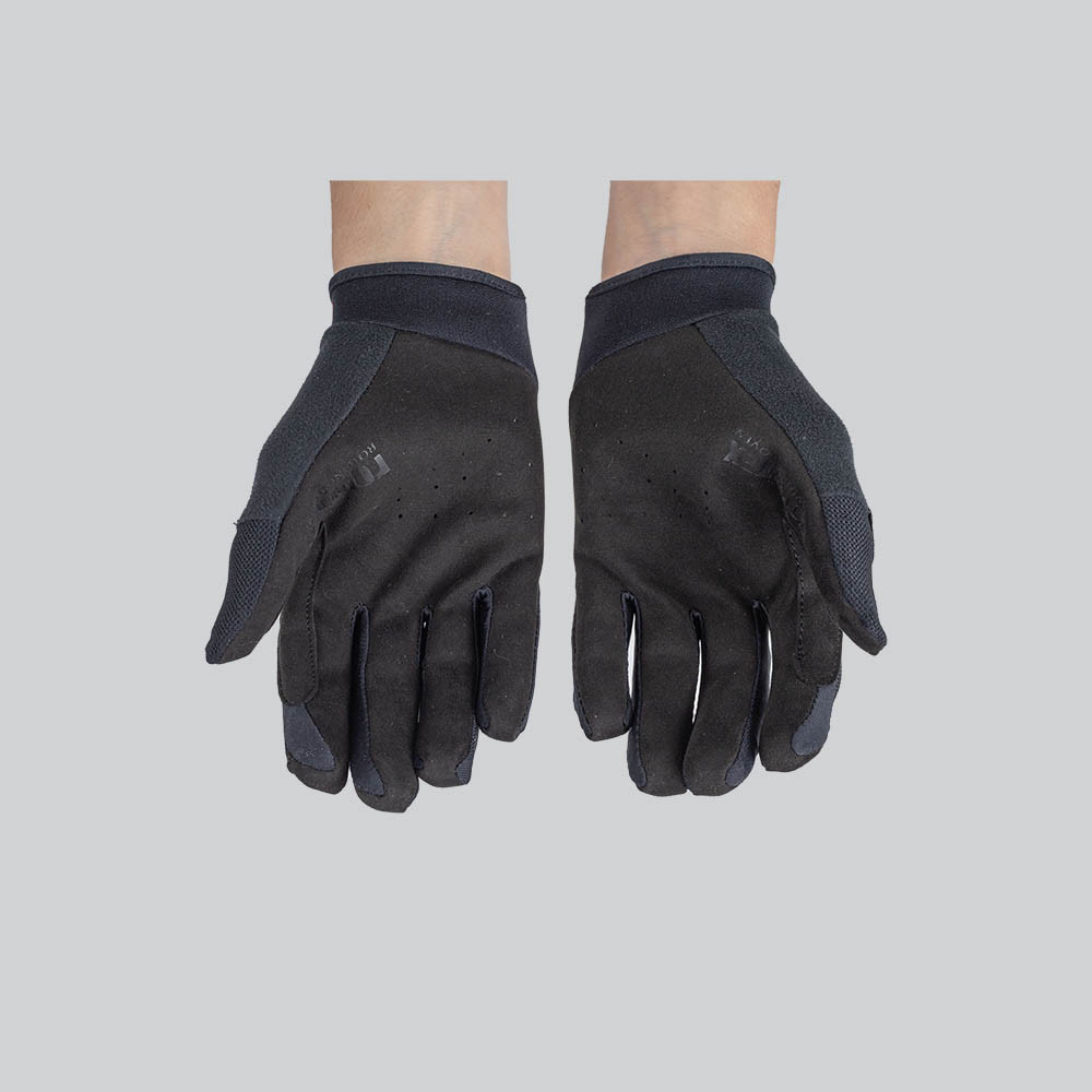 Rohandsker LP (ROWTEX)