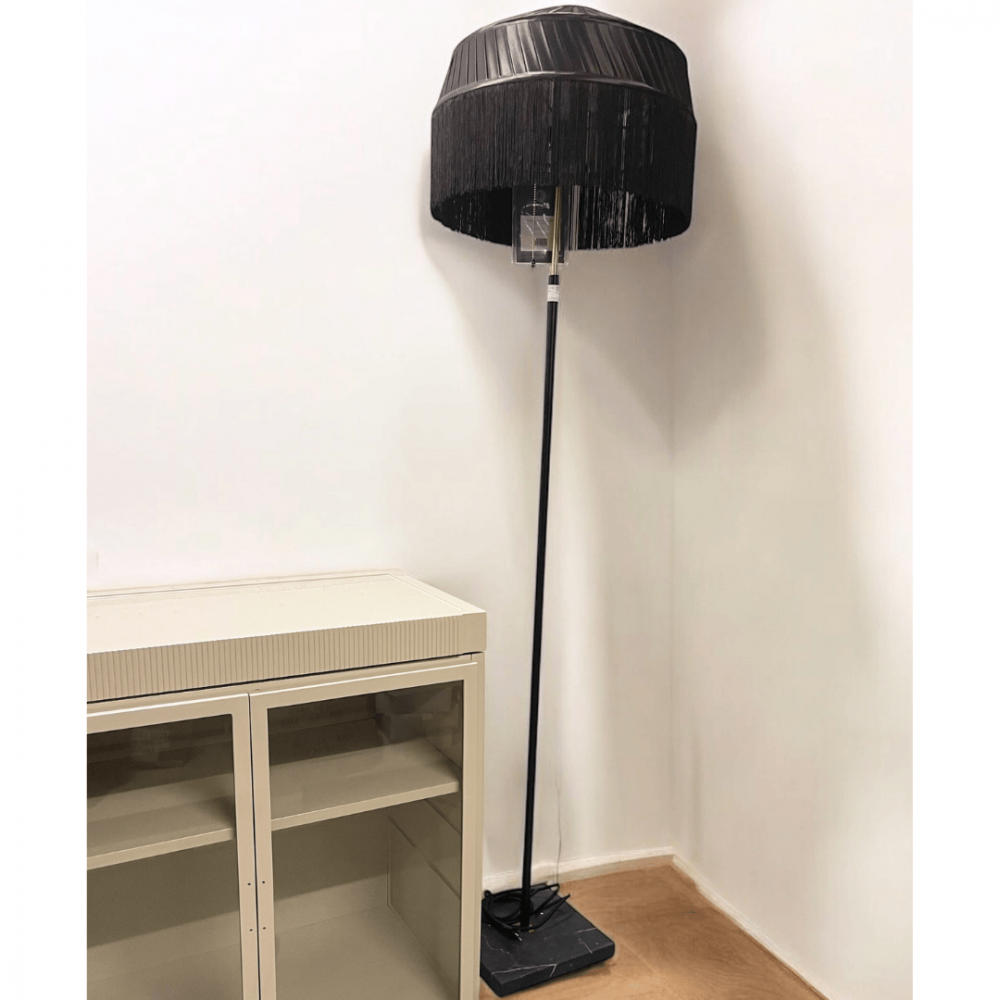 Birger No.1962 Chicago Floor Lampe - Sort (Stand og Lampe)