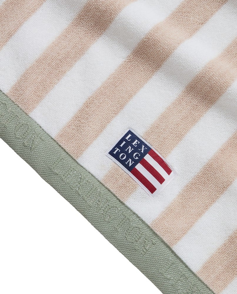 Lexington Strandhåndklæde i blokstribet bomuldsfrotté, moonbeam