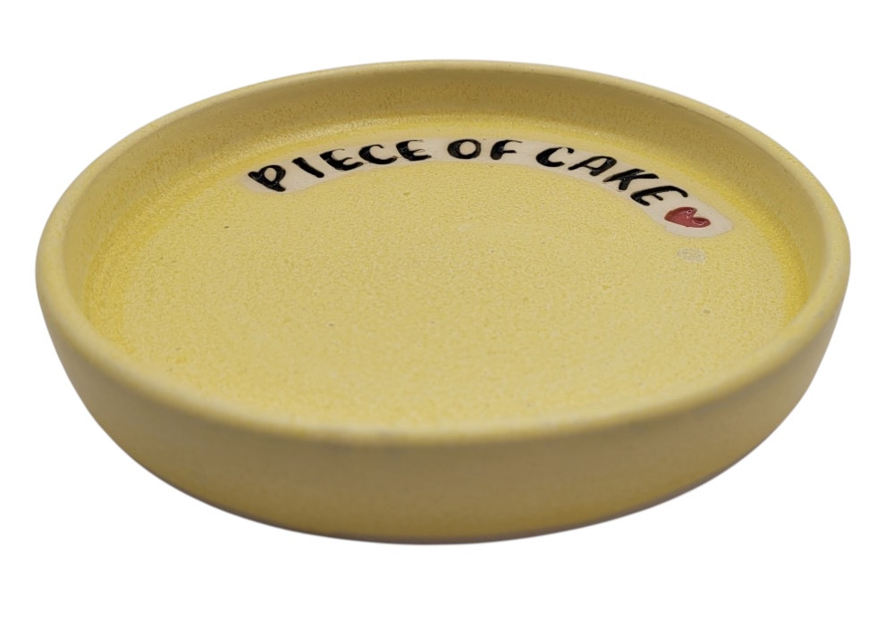 Kagetallerken i keramik, gul