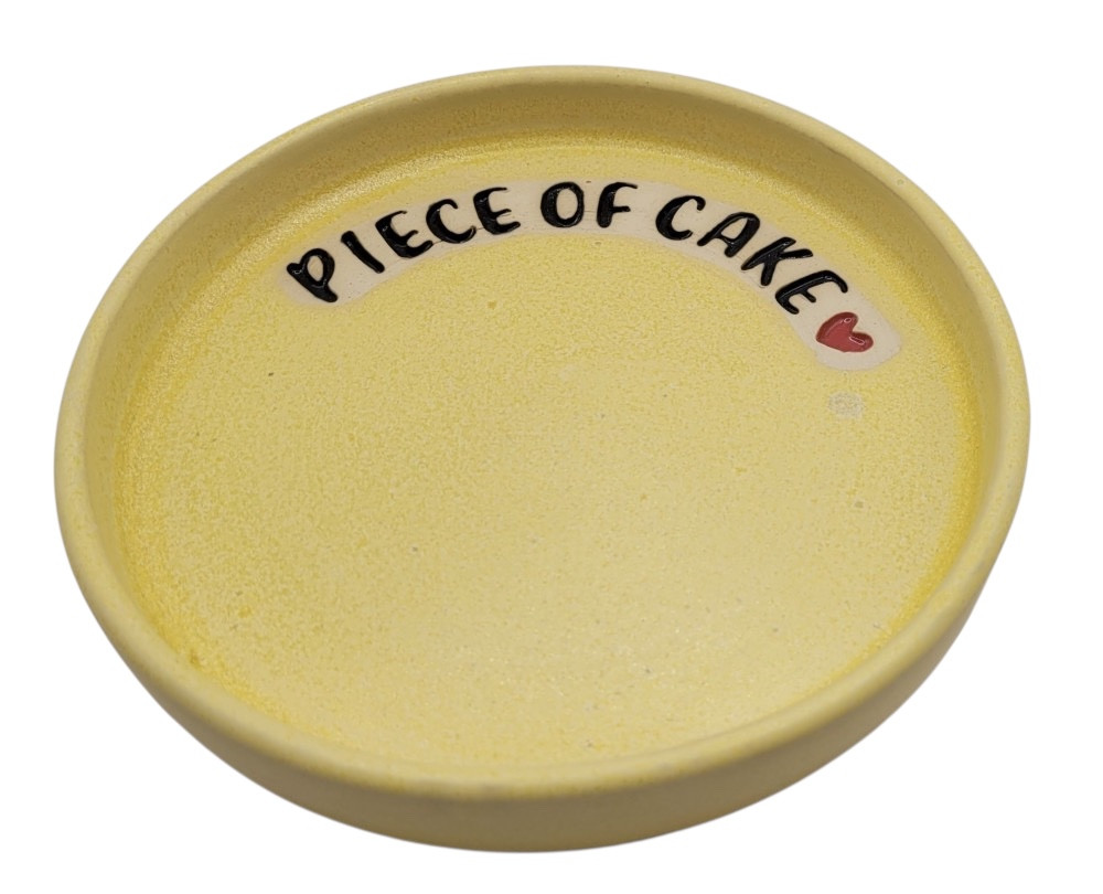 Kagetallerken i keramik, gul