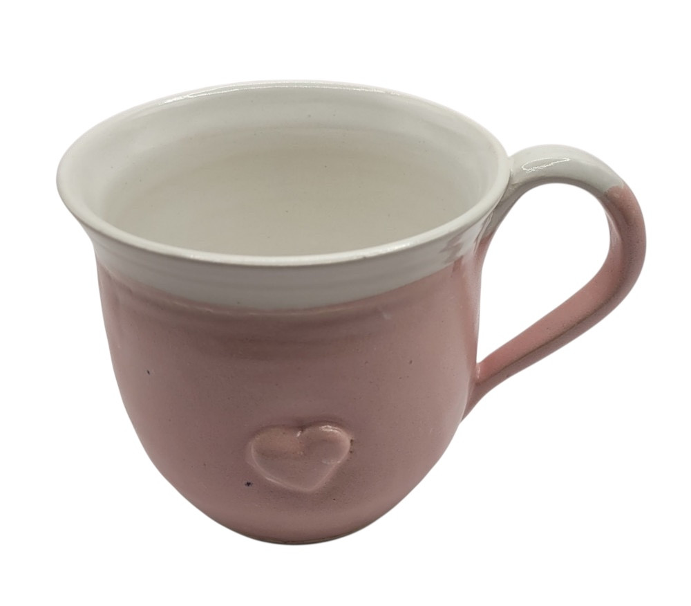 Krus i keramik med hjerte