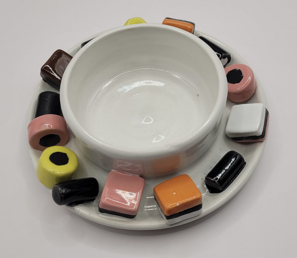 Lakridskonfekt lysestage, hvid