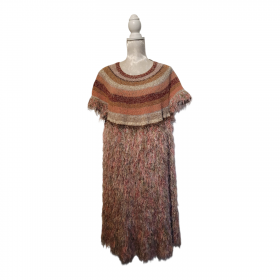 Strikket kjole, multifarvet