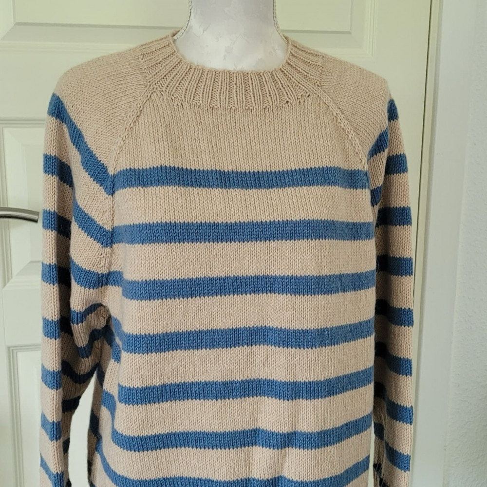 Striksweater til dame hvid/blå stribet