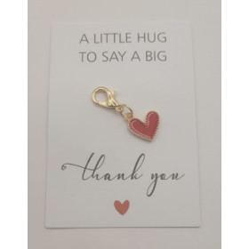 Takkegave med hjertevedhæng