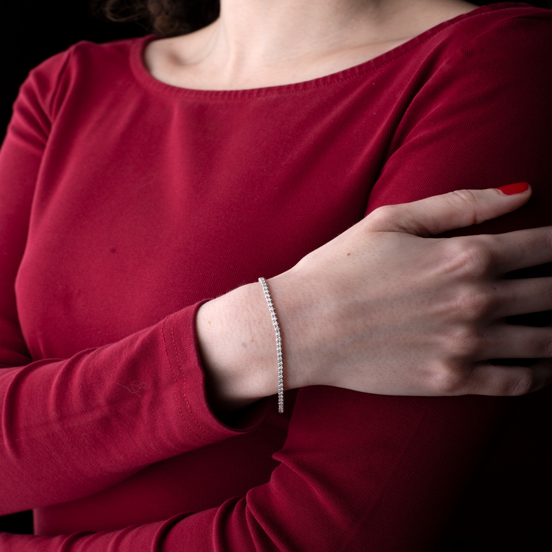 “Christine” – 18KT Tennisarmbånd, 1.24tcw