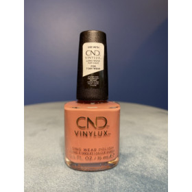 CND Vinylux Fuji Love