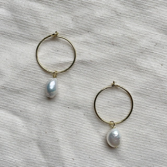 Freshwater pearl earrings