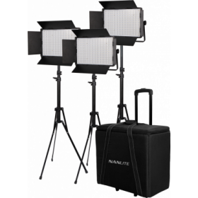 NANLITE Kit Nanlite 3 light kit 900CSA w/Trolley Case & Light Stand