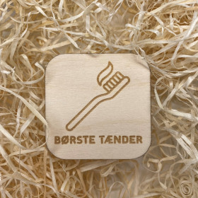 BØRSTE TÆNDER