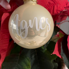 Navn i folie til julekugle