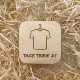 TAGE TRØJE AF
