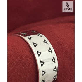 Armring viking i sølv, efter fund på Gotland i Sverige, 2cm