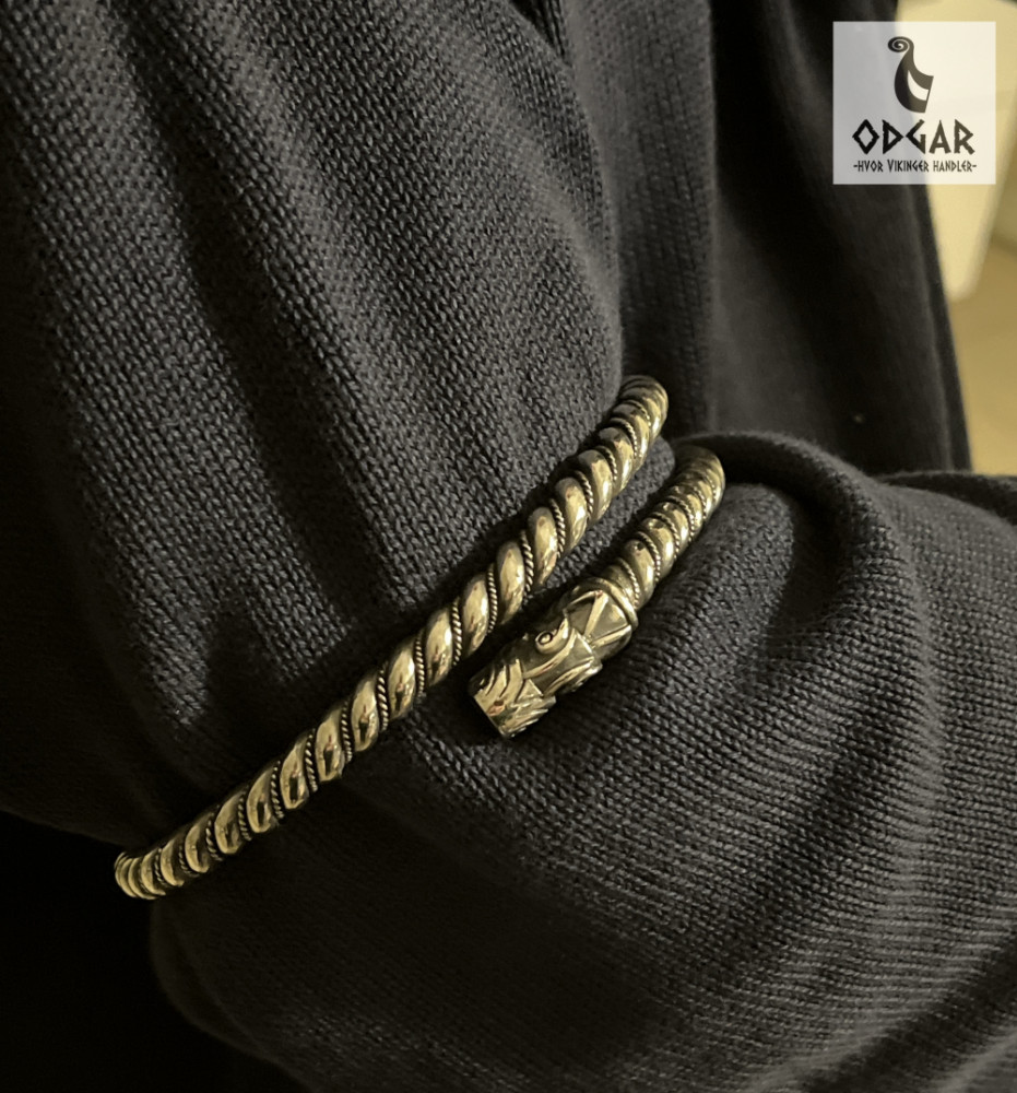 Armring vikingesmykke/ Edsring i bronze 8mm tyk