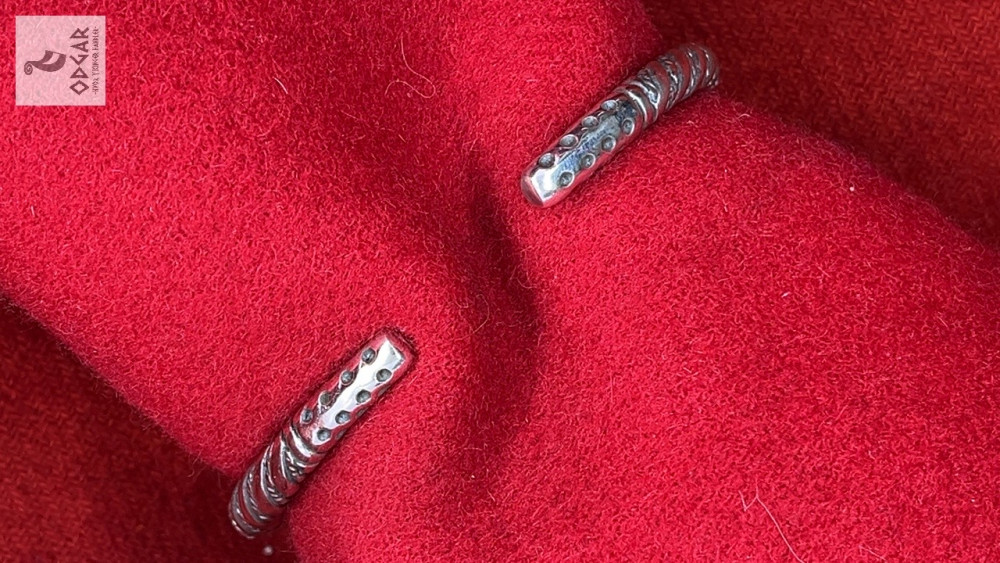 Armring vikingesmykke (håndledsring) snoet i sølv, 6mm - Ballaquayla skatten  - Isle of Man