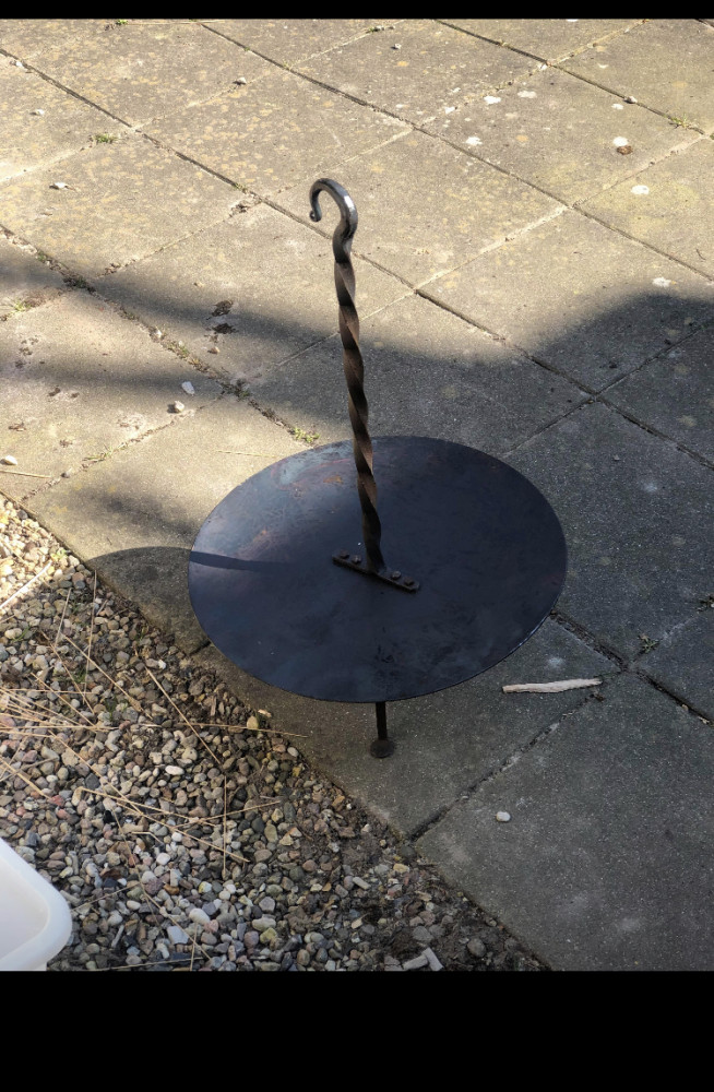 Bålpande til ophæng