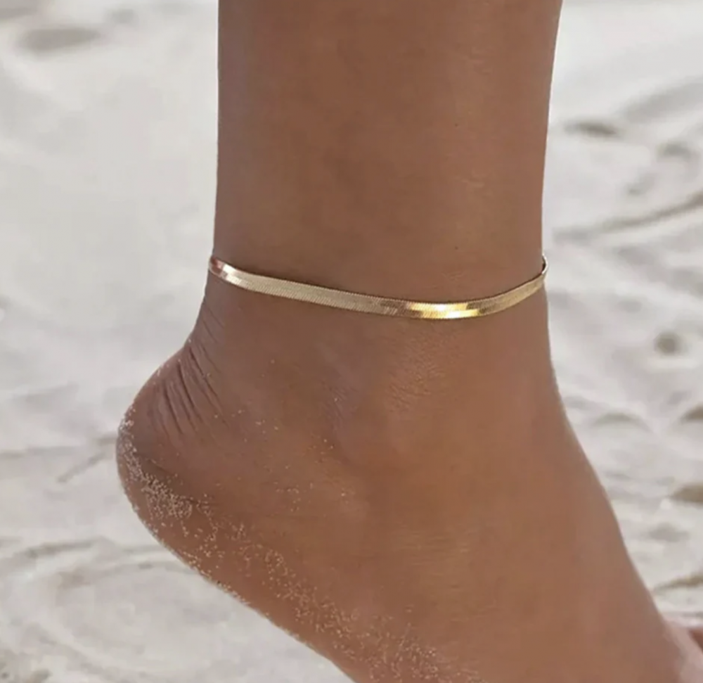 "NU TID" Ankelkæde - ankelkæde bred 20 + 5cm, 18k guld PVD