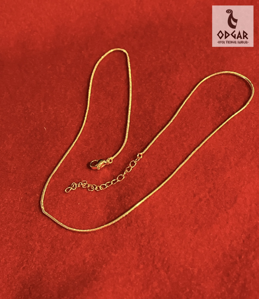 "NU TID" Halskæde 1,3mm enkel tynd kæde - 45cm. 18k guld PVD 