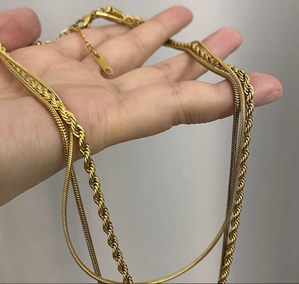 "NU TID" Halskæde 3-i-en kæde. 18k guld PVD 