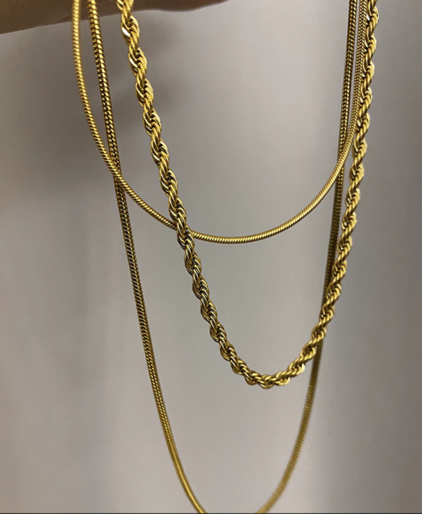 "NU TID" Halskæde 3-i-en kæde. 18k guld PVD 