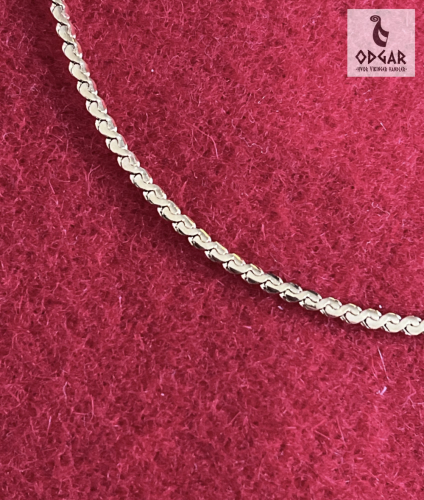 "NU TID" Halskæde 45cm kæde. 18k guld PVD 