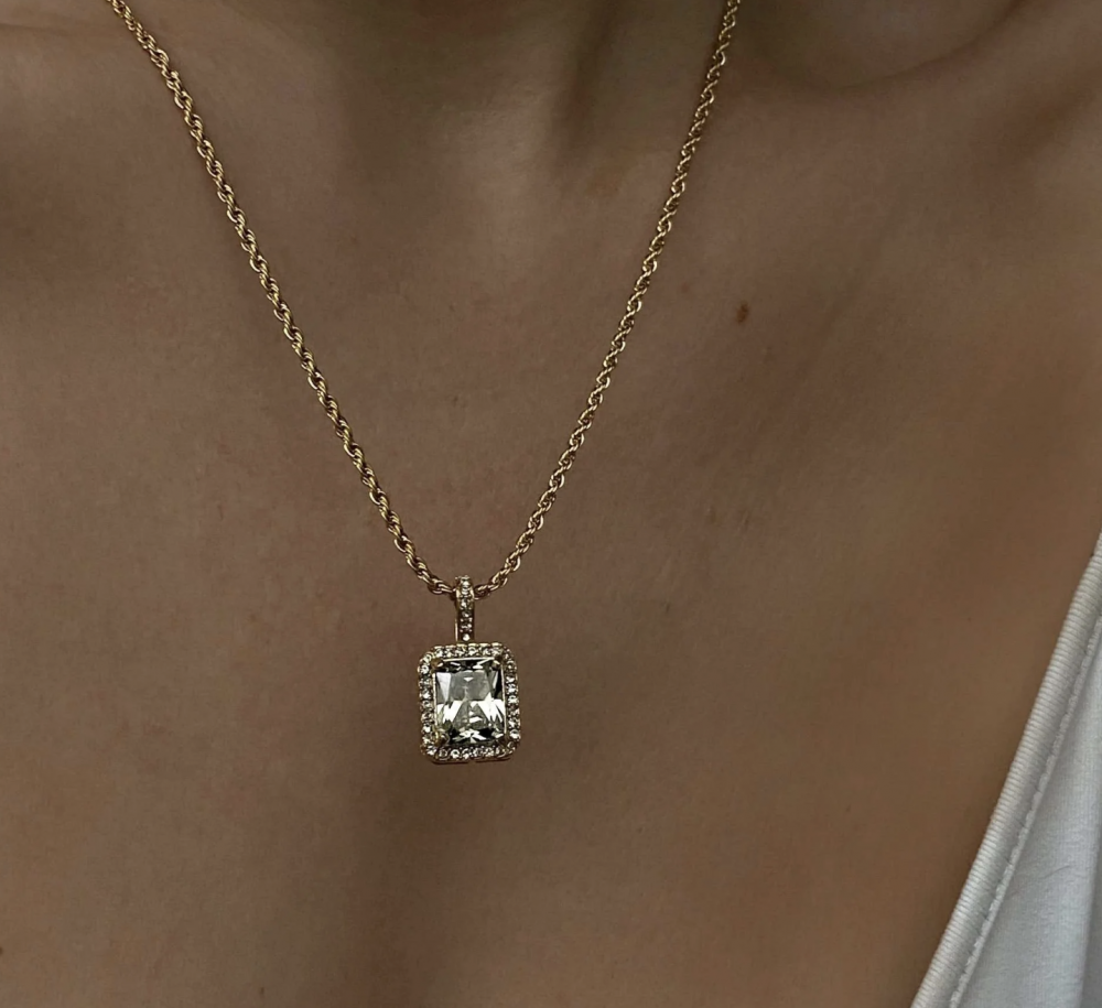 "NU TID" Halskæde britisk vintage hvid zirkon 18k guld PVD 