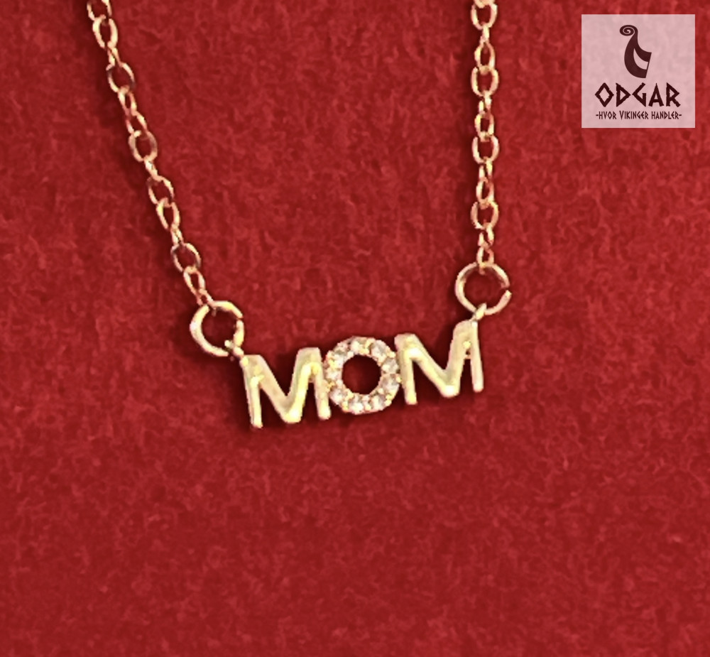 "NU TID" Halskæde med MOM vedhæng med zirkon.18k guld PVD