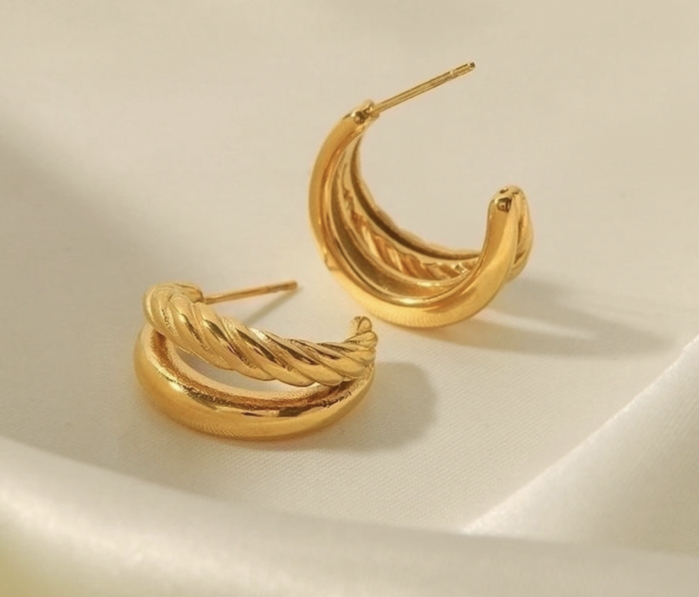 "NU TID" Halv Creol Ørehæng 21mm,  18k guld PVD