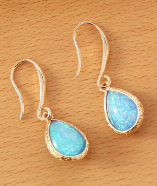 "NU TID" Ørehæng blå dråbe zirkon 19mm,  18k guld PVD