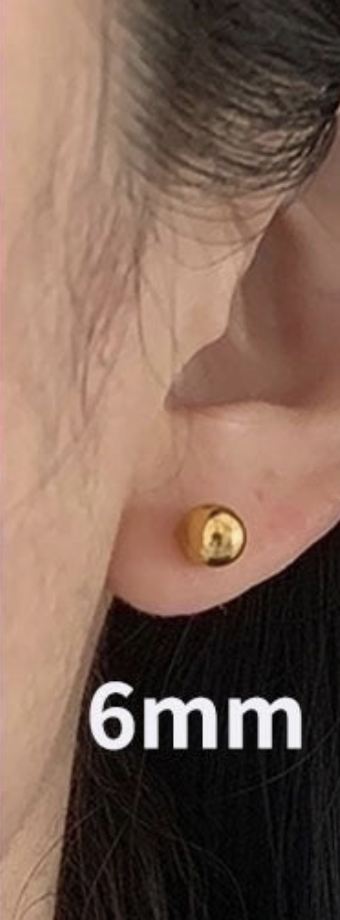 "NU TID" Ørehæng kugle 6mm 18k guld PVD