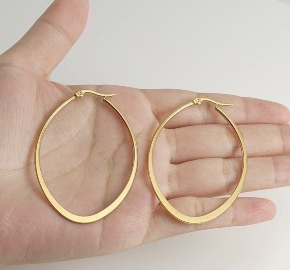 "NU TID" Creol Ørehæng oval,  18k guld PVD