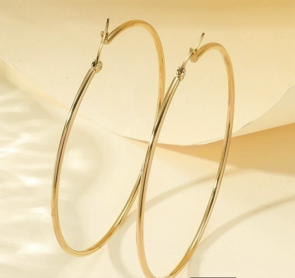 "NU TID" Creol Ørehæng rund, stor 70mm 18k guld PVD