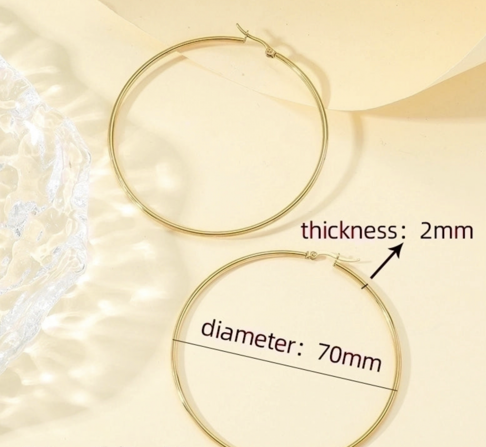 "NU TID" Creol Ørehæng rund, stor 70mm 18k guld PVD