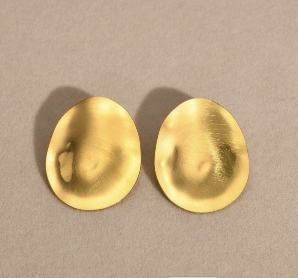 "NU TID" Ørehæng stor flad, 35x27mm,  18k guld PVD