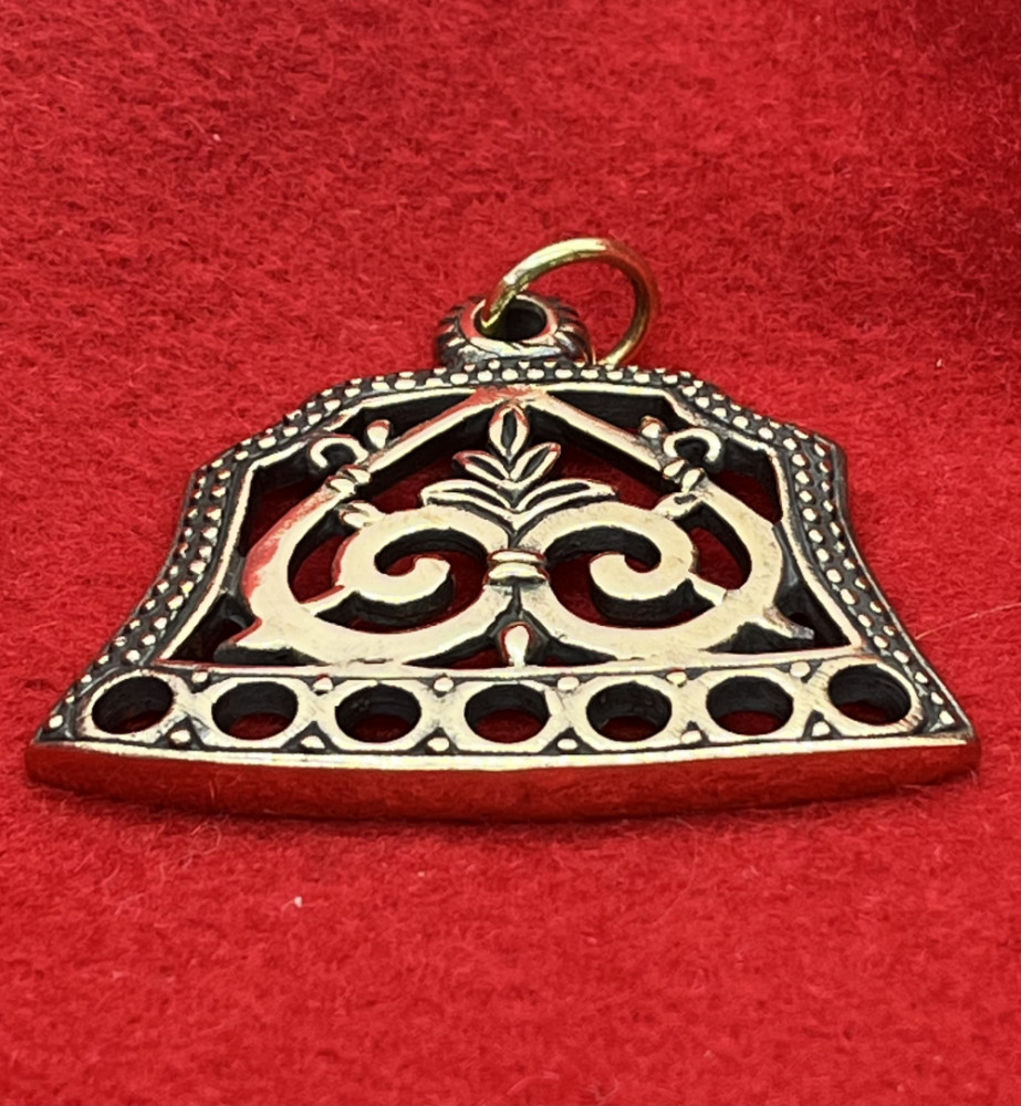 Perlespreder - Kædedeler i bronze fra Prus