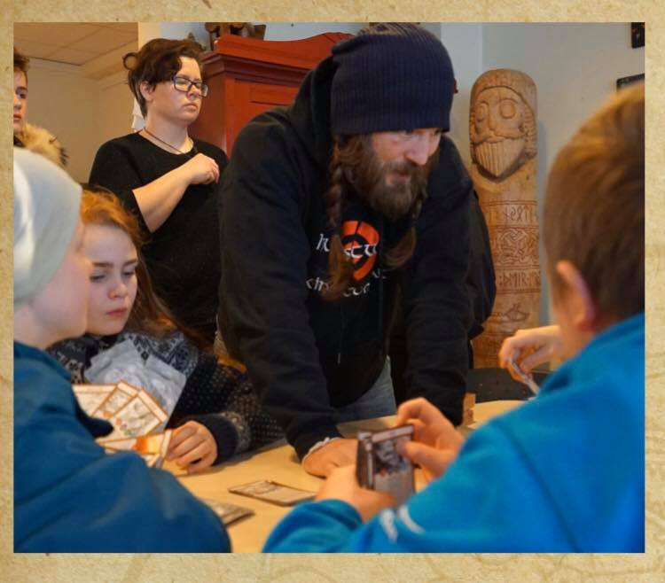 Ragnarok -Gudernes skæbne- kortspil