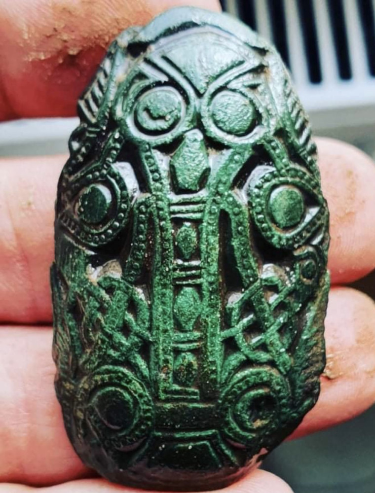 Skålspænde - Vester Egesborg på Sydsjælland.. sæt à 2 stk i sølv