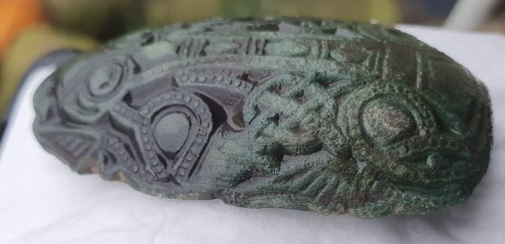 Skålspænde - Vester Egesborg på Sydsjælland.. sæt à 2 stk i sølv