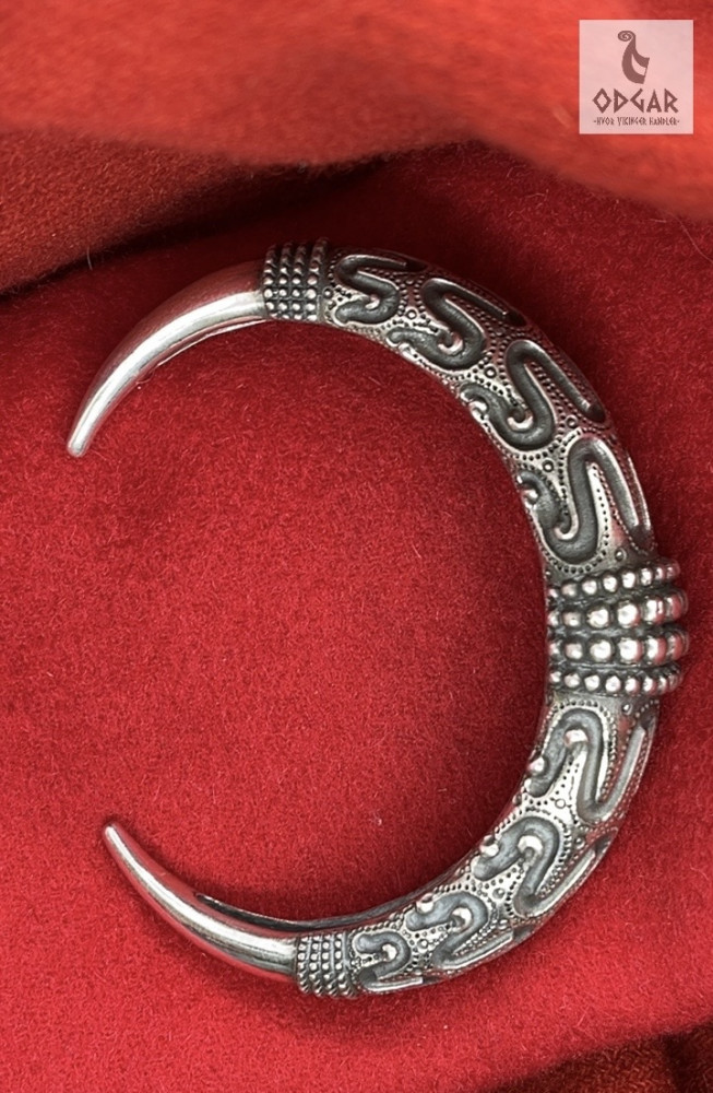 Vikinge armring i sølv, efter fund på Falster ved Orupgård. 