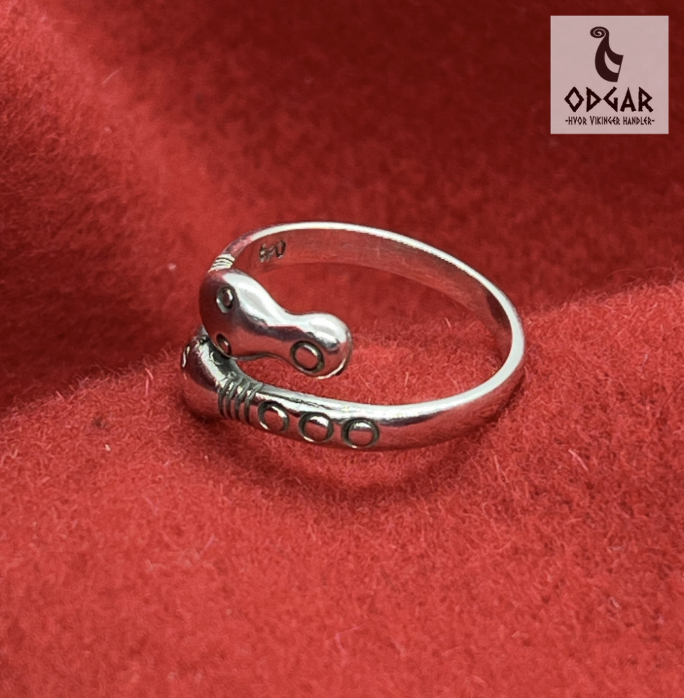 Vikinge fingerring, midgårdsorm, Spiral ring i sølv