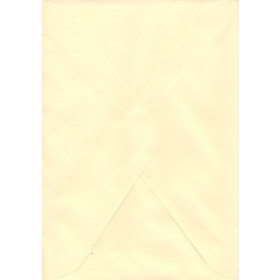 1122. Kuvert C5 elfenben 1 stk