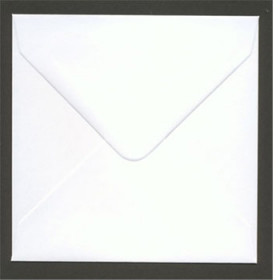 75929. Kuvert hvid 16cm x16cm med spidslukning. 100 stk